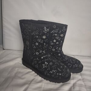 UGG Classic Short Zodiac Crystal Bling Nightfall Suede Boots Size US 7 Women